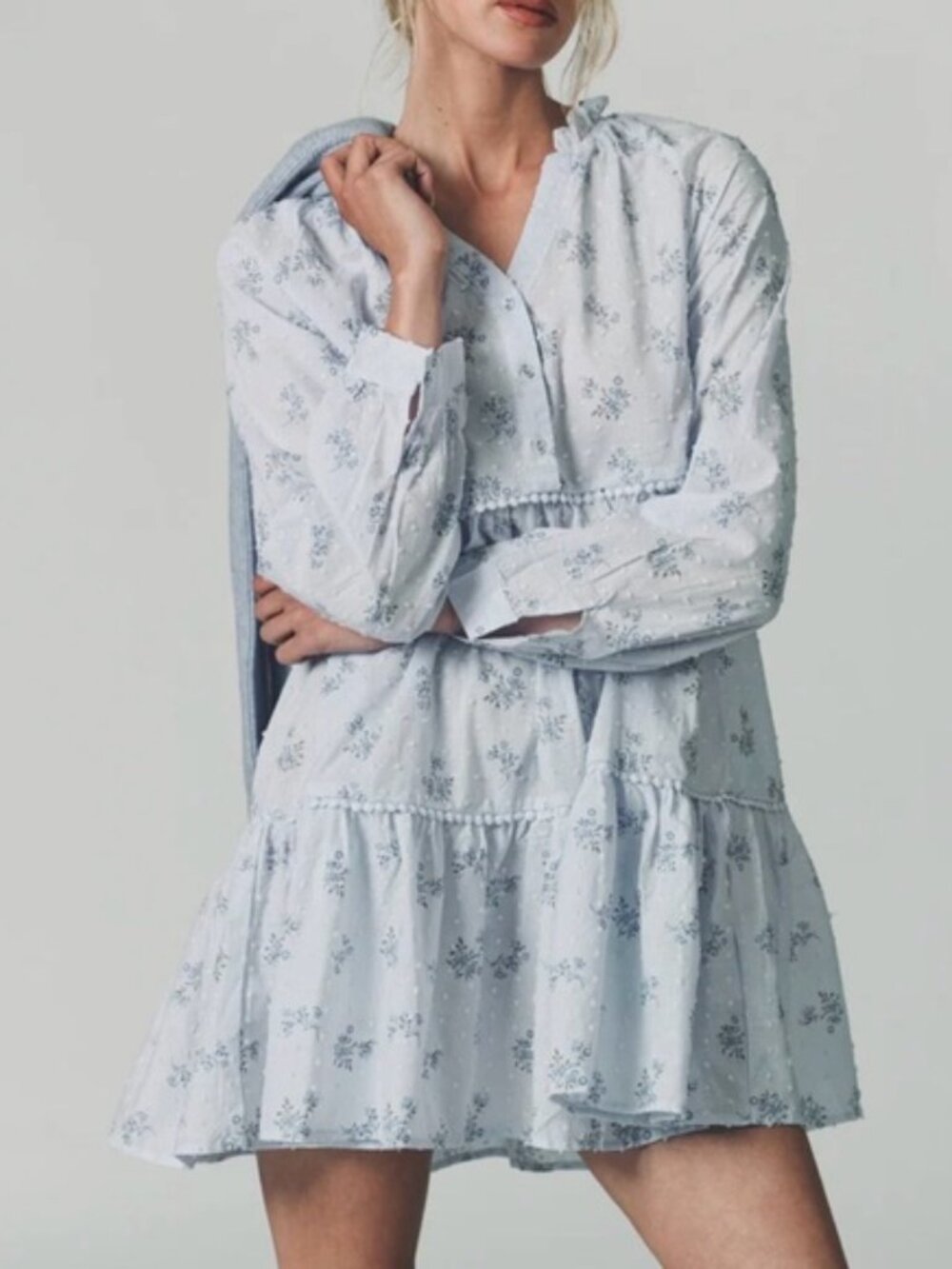 The Shirt by Rochelle Behrens Dress The Candice Dress Floral Blue size Medium